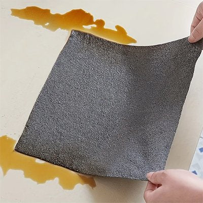 Chiffon microfibre ramasse liquide 
