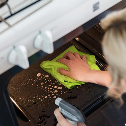 Chiffon pour nettoyer intérieur cuisinière