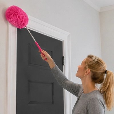 Plumeau pour nettoyer cadre porte